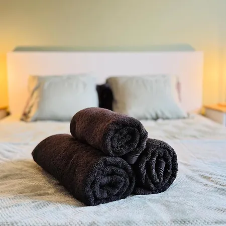 Le Charme De Champagne - 3 Chambres & Wifi & Proche Centre Troyes
