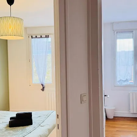 Apartment Le Charme De Champagne - 3 Chambres & Wifi & Proche Centre